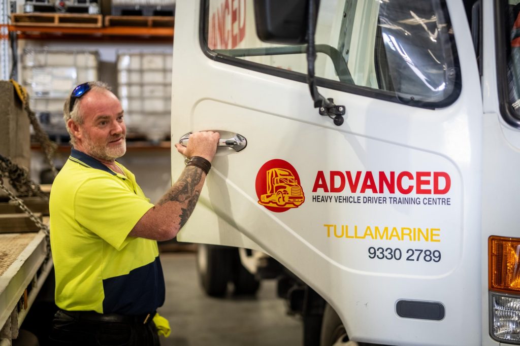 heavy rigid licence in victoria